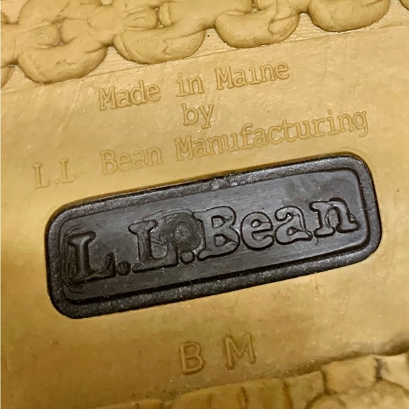 L.L. Bean tall waxed canvas Maine Hunting boots - Picture 9 of 11